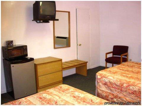 Overton Motel Livingston Номер фото